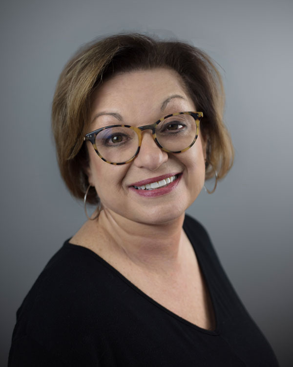 Leshia Wilhelm 